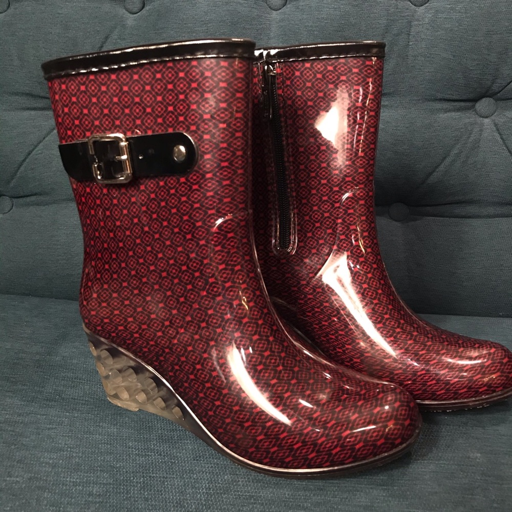 ☔️ SANMM Rain Boots ☔️ size 7 ADORABLE!!!!! NWOT